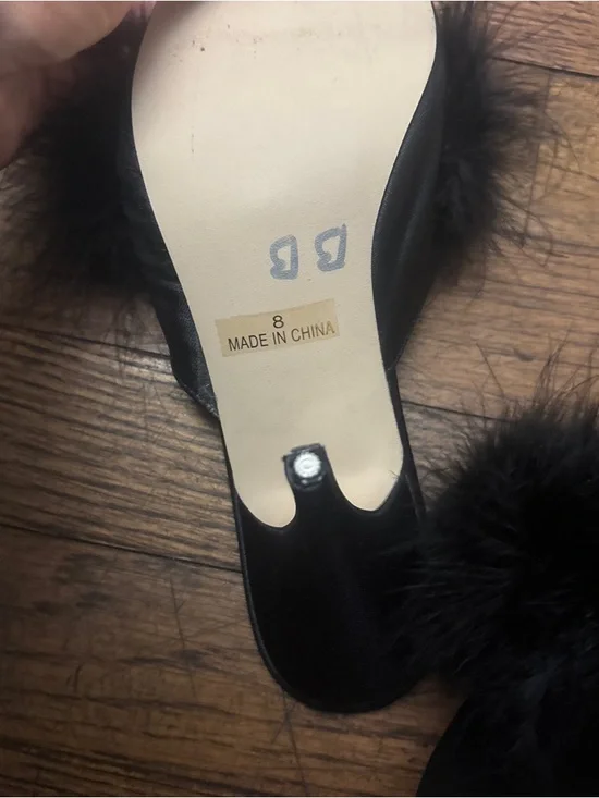 Frederick's of Hollywood Black Furry Slide Heels - Picture 5 of 5